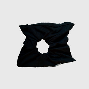 Scrunchies square Negro