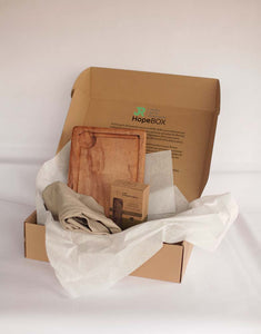 Hope Box: Caja de regalo Juntos por la Reinserción